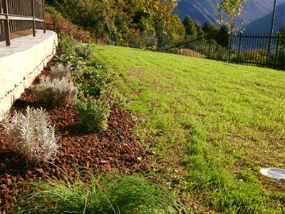 Il melograno giardini di alberto cadei progettazione ... Progettazione giardini bergamo